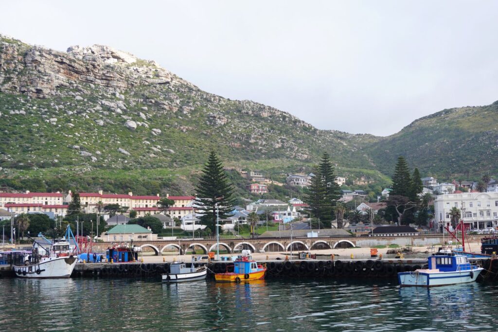slow strolls in Kalk Bay